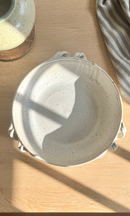 XL Spiral Handle Feasting Bowl Oatmeal on Speckle Clay