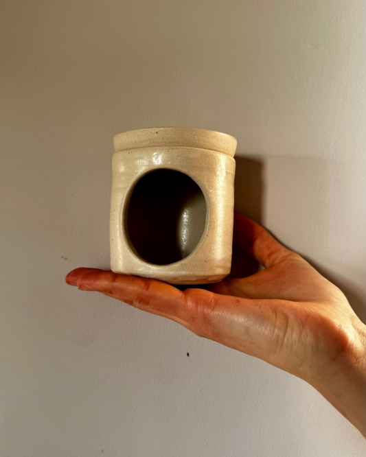 Handmade ceramic oil diffuser by Herridge Pottery. 