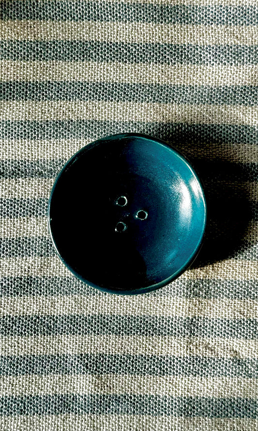 Handmade ceramic soap dish from Herridge Pottery - Bali Blue