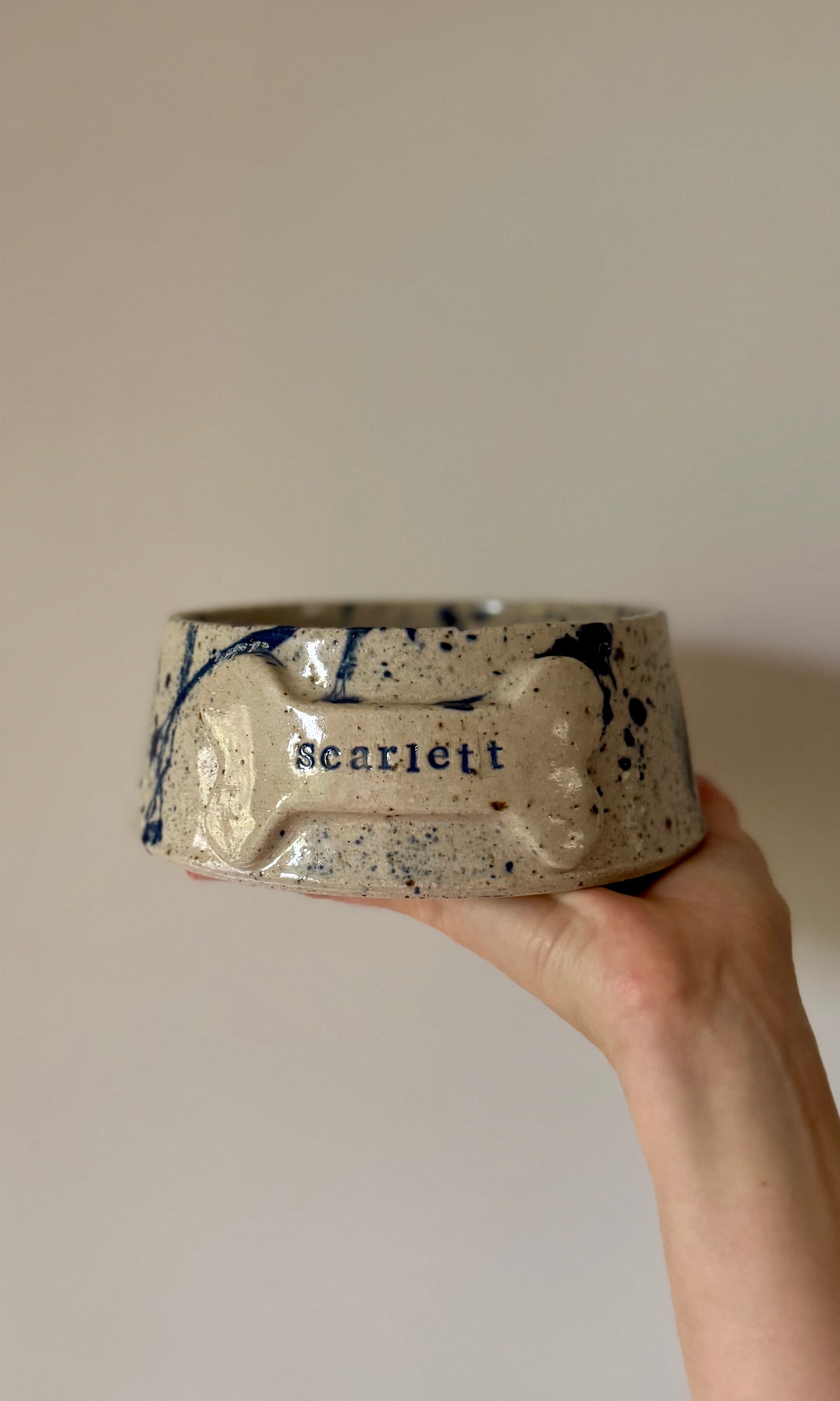 Scarlett Pet Bowl